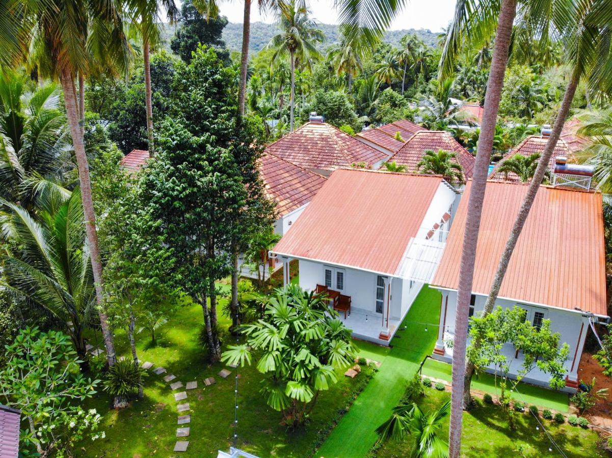 Duc Anh Bungalow Bed & Breakfast Фу Куок Екстериор снимка